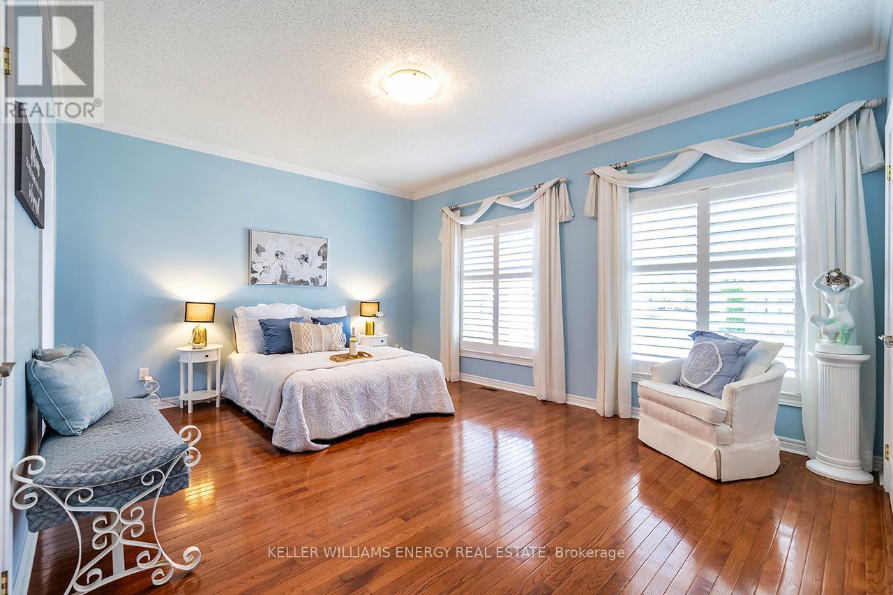 Photo 22 of 16 Kissingbridge Lane, Clarington ON