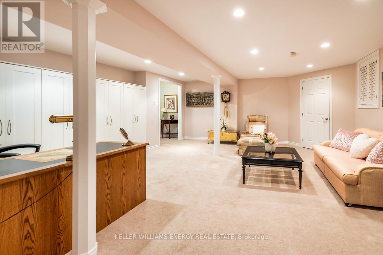 Photo 30 of 16 Kissingbridge Lane, Clarington ON