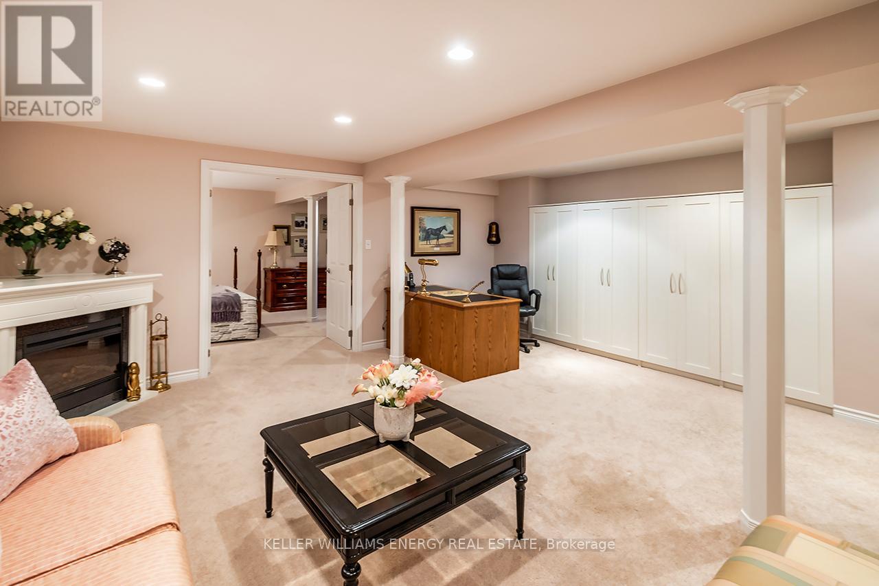 Photo 32 of 16 Kissingbridge Lane, Clarington ON