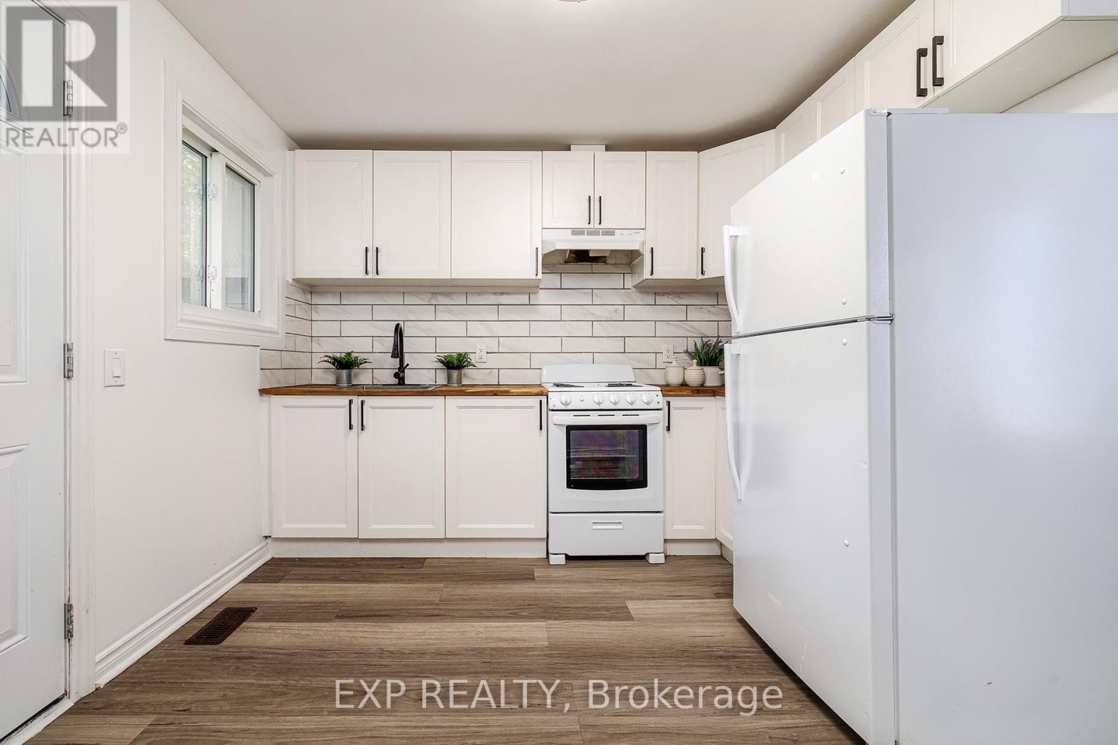 Photo 17 of 157 Sherman Street, Norfolk ON