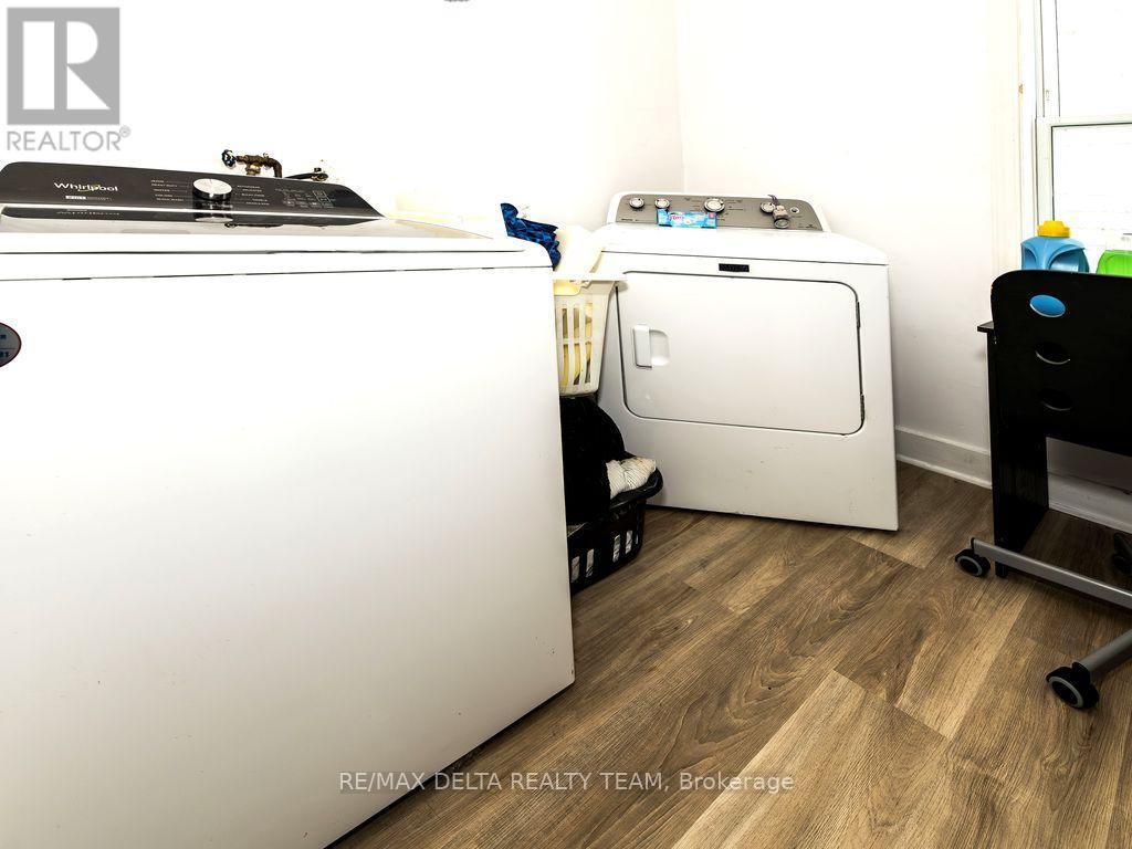 Photo 20 of 212 Mc Connell Avenue, Cornwall ON