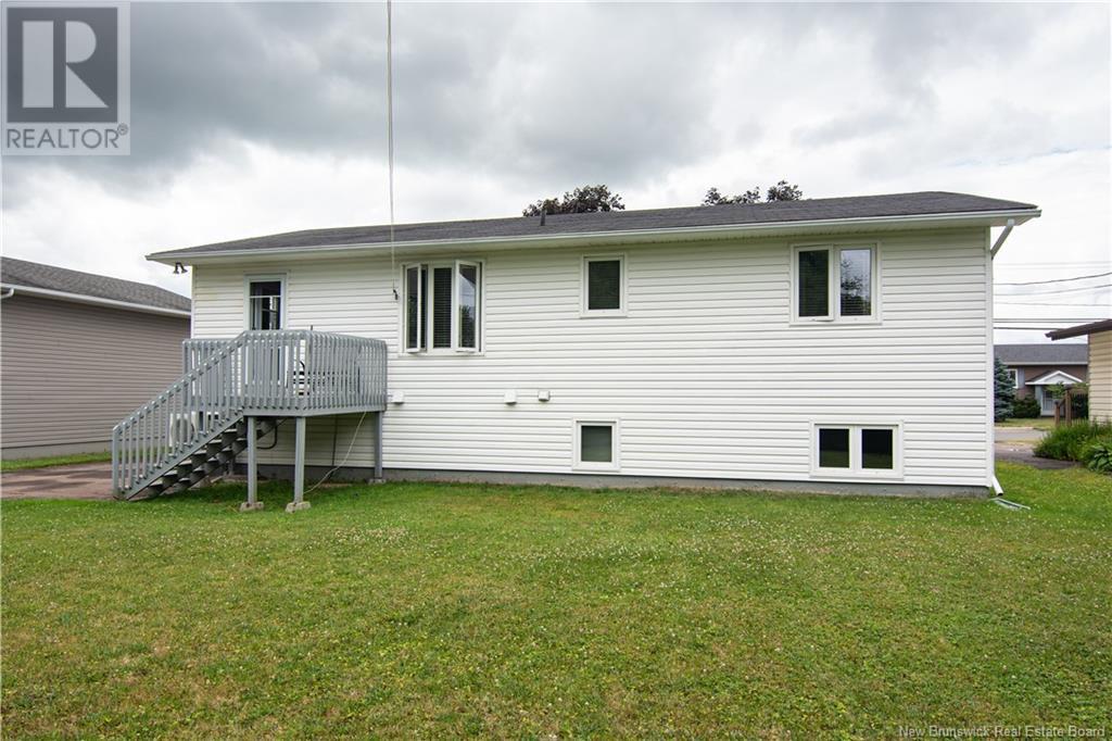 Photo 3 of 844 Centrale, Dieppe NB