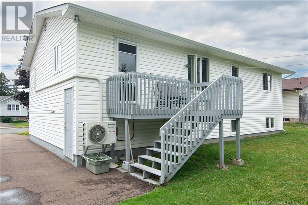 Photo 4 of 844 Centrale, Dieppe NB