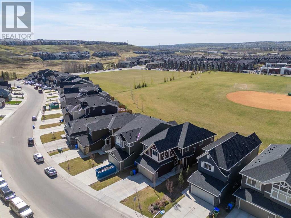 Photo 17 of 301 Sage Meadows Park Nw, Calgary AB