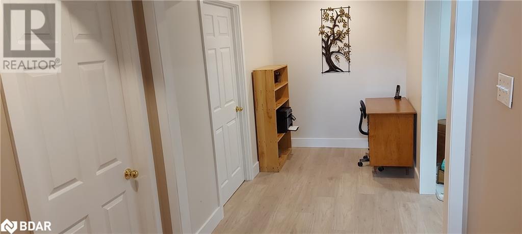 Photo 24 of 1087 Arnold Street, Innisfil ON