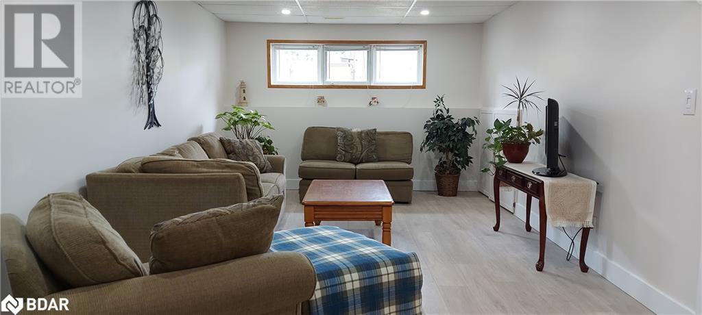 Photo 22 of 1087 Arnold Street, Innisfil ON
