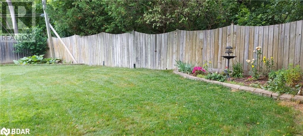 Photo 31 of 1087 Arnold Street, Innisfil ON