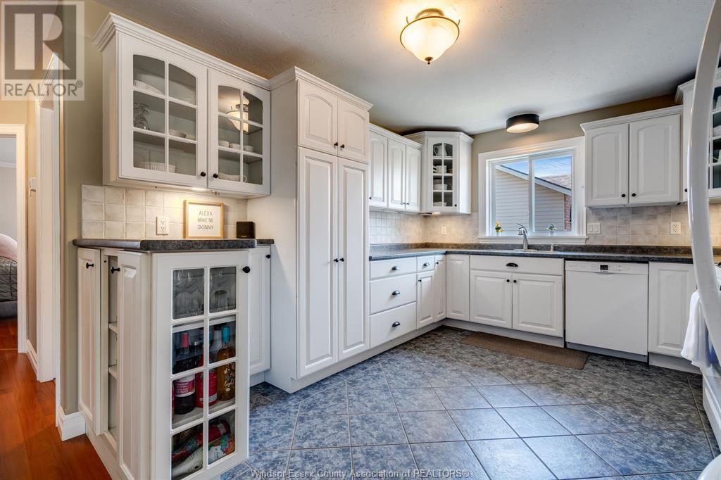Photo 31 of 148 Antonio Court, Leamington ON