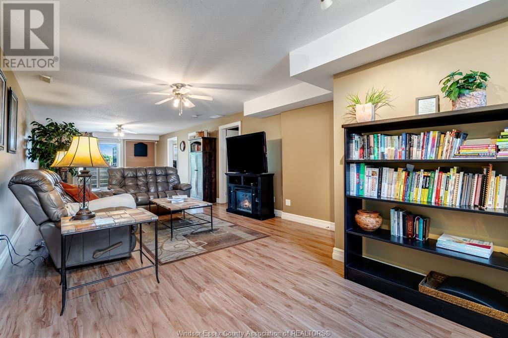 Photo 43 of 148 Antonio Court, Leamington ON