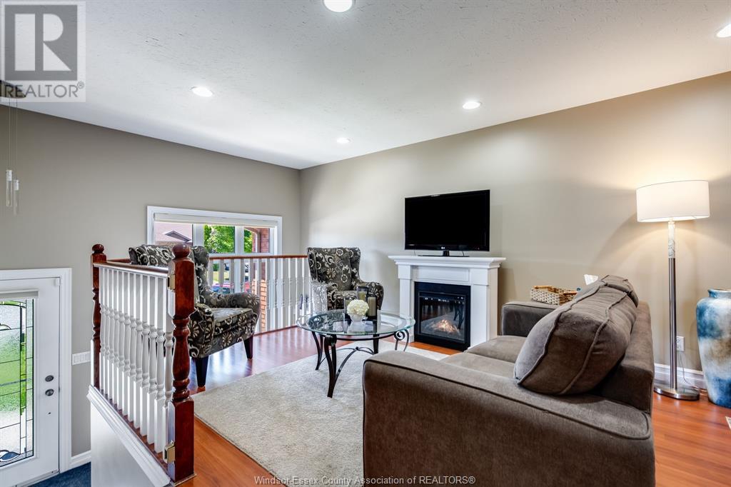 Photo 30 of 148 Antonio Court, Leamington ON