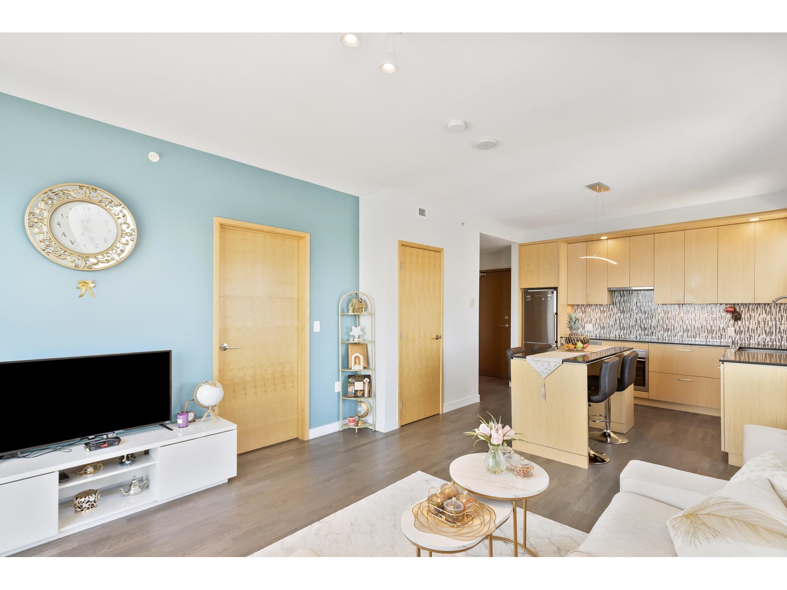 Photo 16 of 3701 13495 Central Avenue, Surrey BC