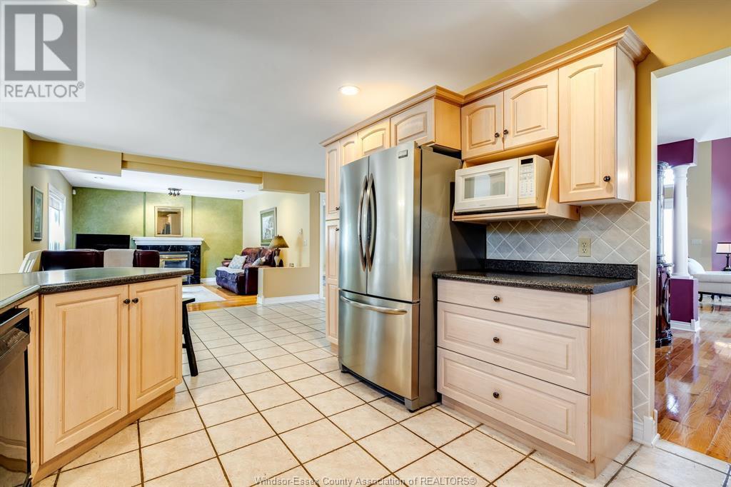 Photo 15 of 93 Mccallum Street, Kingsville ON