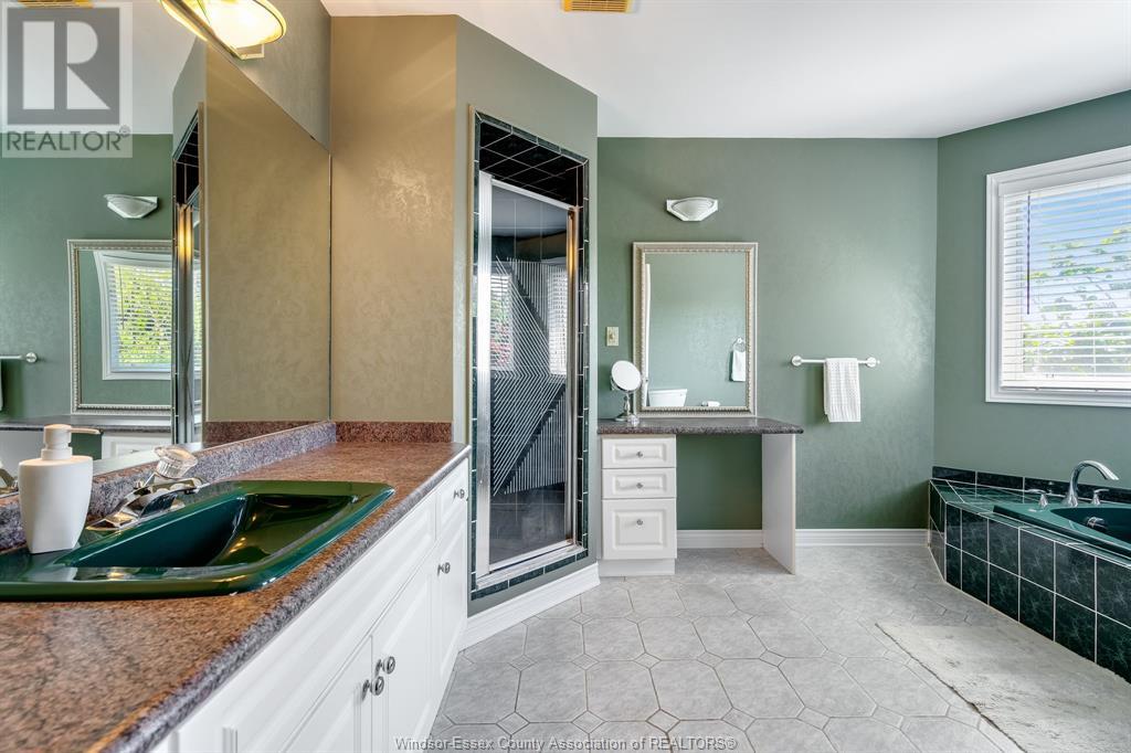 Photo 26 of 93 Mccallum Street, Kingsville ON