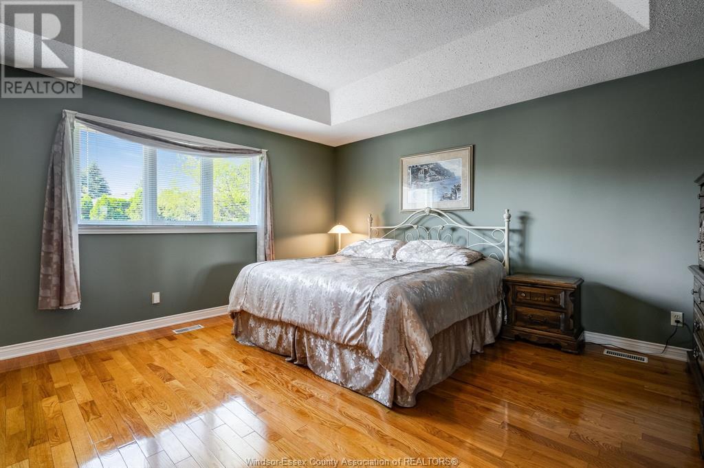 Photo 23 of 93 Mccallum Street, Kingsville ON