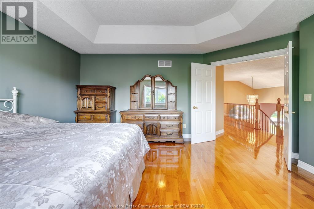 Photo 25 of 93 Mccallum Street, Kingsville ON