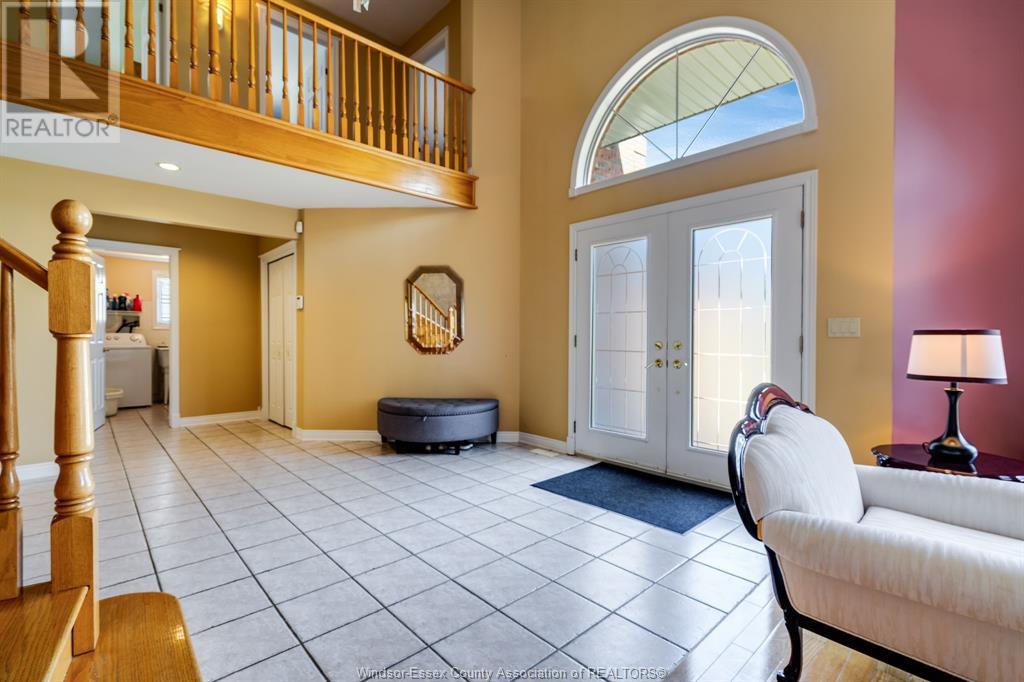 Photo 3 of 93 Mccallum Street, Kingsville ON