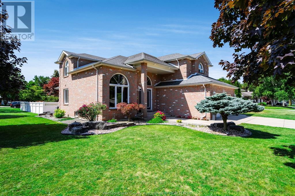 Photo 40 of 93 Mccallum Street, Kingsville ON