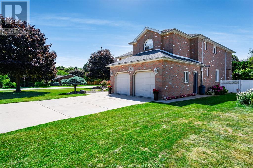 Photo 41 of 93 Mccallum Street, Kingsville ON