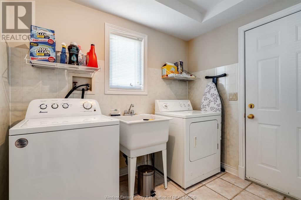 Photo 37 of 93 Mccallum Street, Kingsville ON