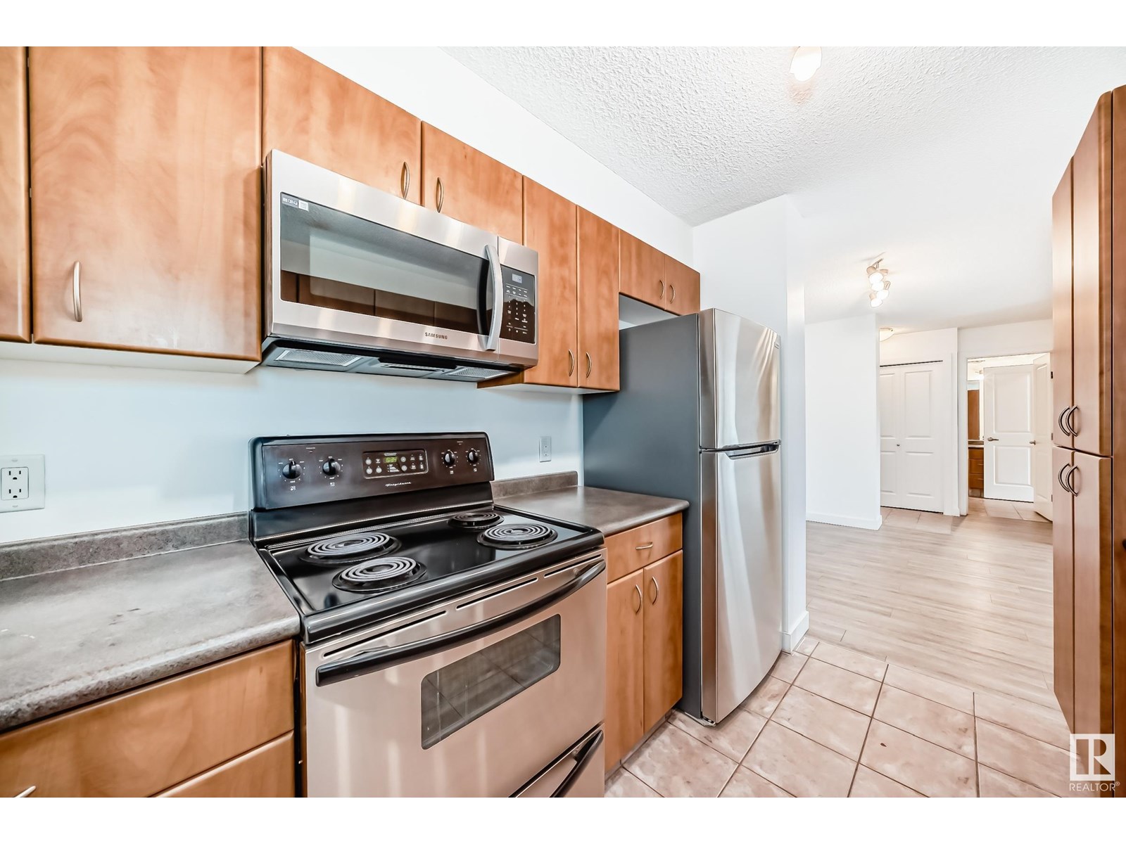 Photo 14 of 304 10303 105 St Nw, Edmonton AB