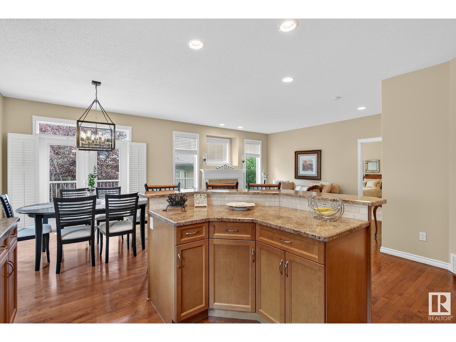 Photo 17 of 24 1251 Rutherford Rd Sw Sw, Edmonton AB
