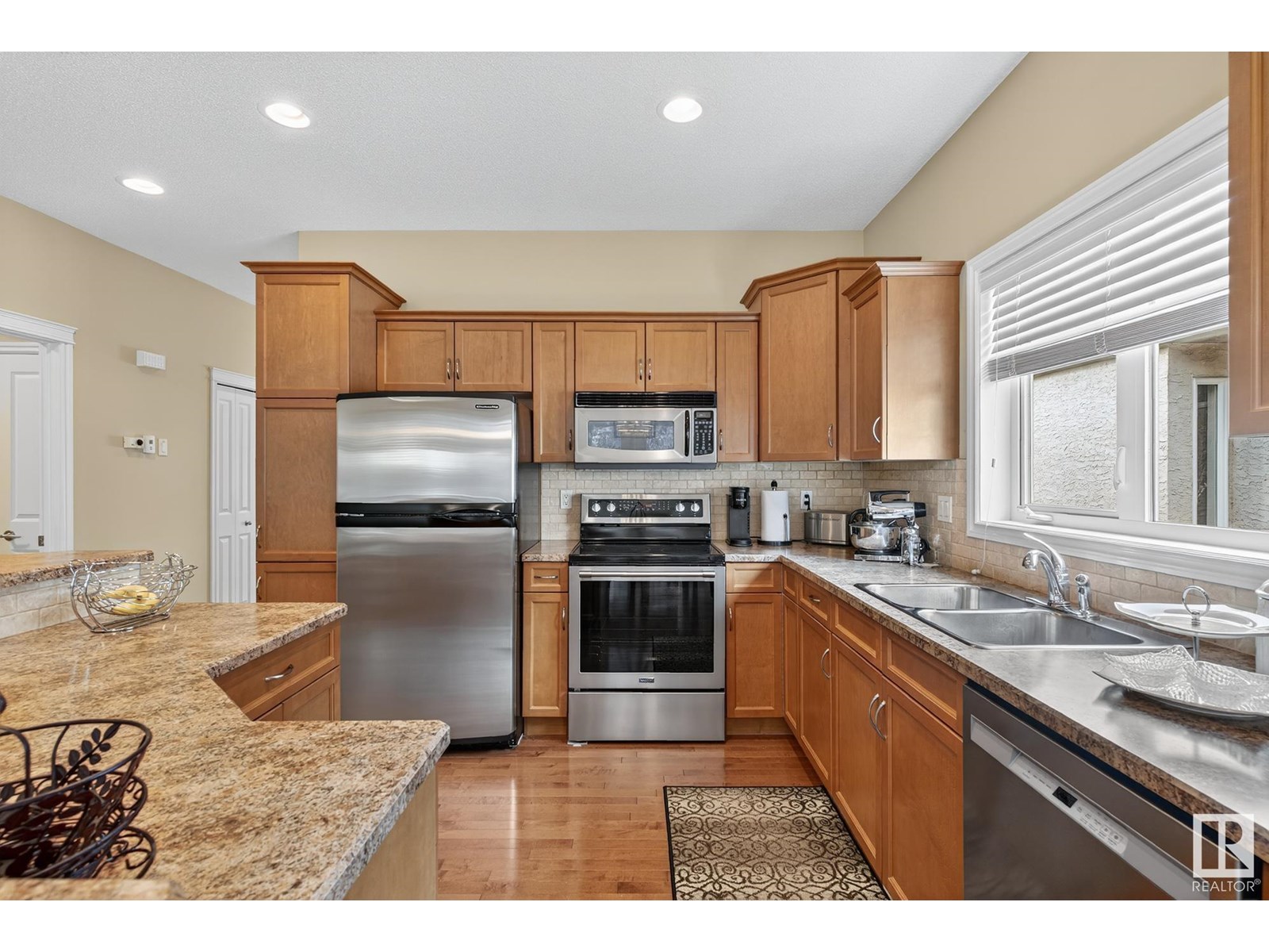 Photo 21 of 24 1251 Rutherford Rd Sw Sw, Edmonton AB