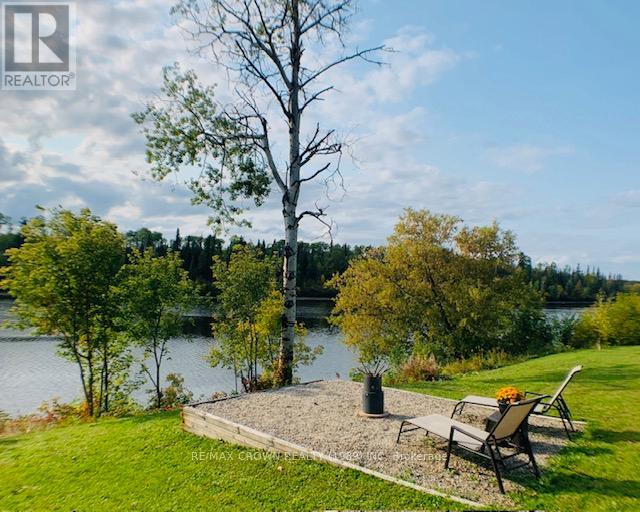 Photo 42 of 17 A Park Crescent, Kapuskasing ON
