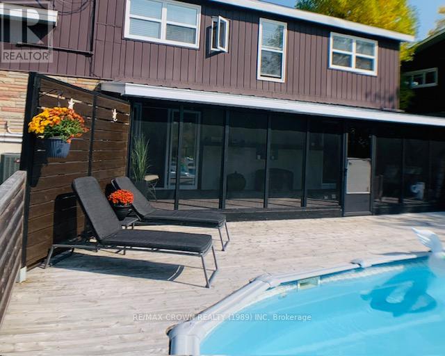Photo 1 of 17 A Park Crescent, Kapuskasing ON