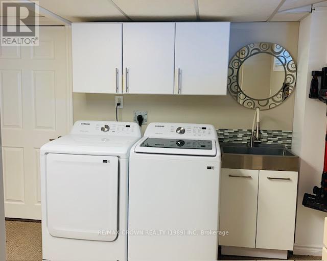 Photo 41 of 17 A Park Crescent, Kapuskasing ON