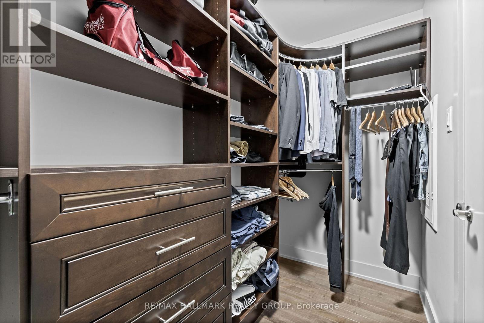 Photo 19 of 507 108 Richmond Road, Ottawa ON
