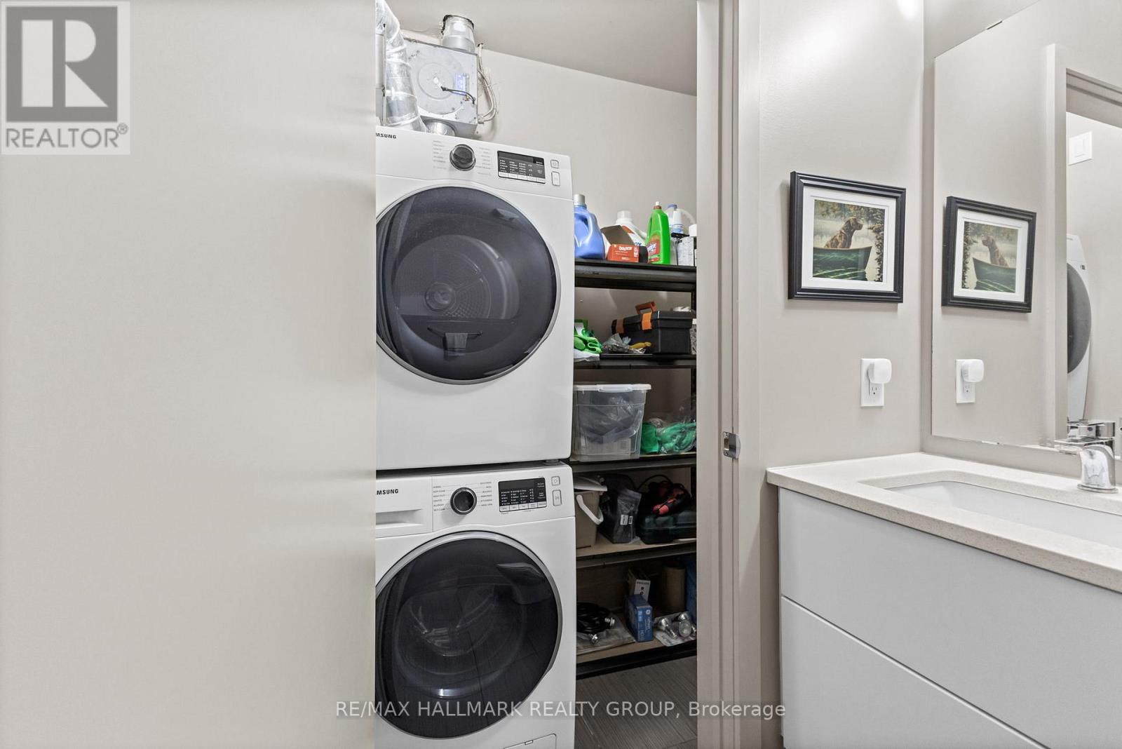 Photo 21 of 507 108 Richmond Road, Ottawa ON