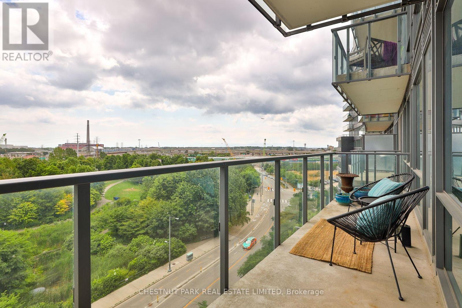 Photo 5 of N 711 120 Bayview Avenue, Toronto ON
