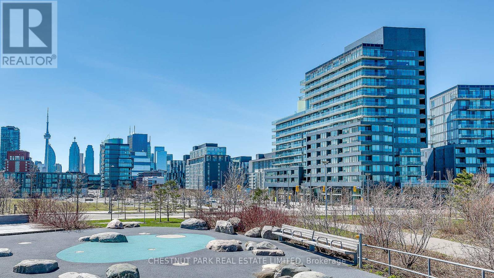 Photo 4 of N 711 120 Bayview Avenue, Toronto ON