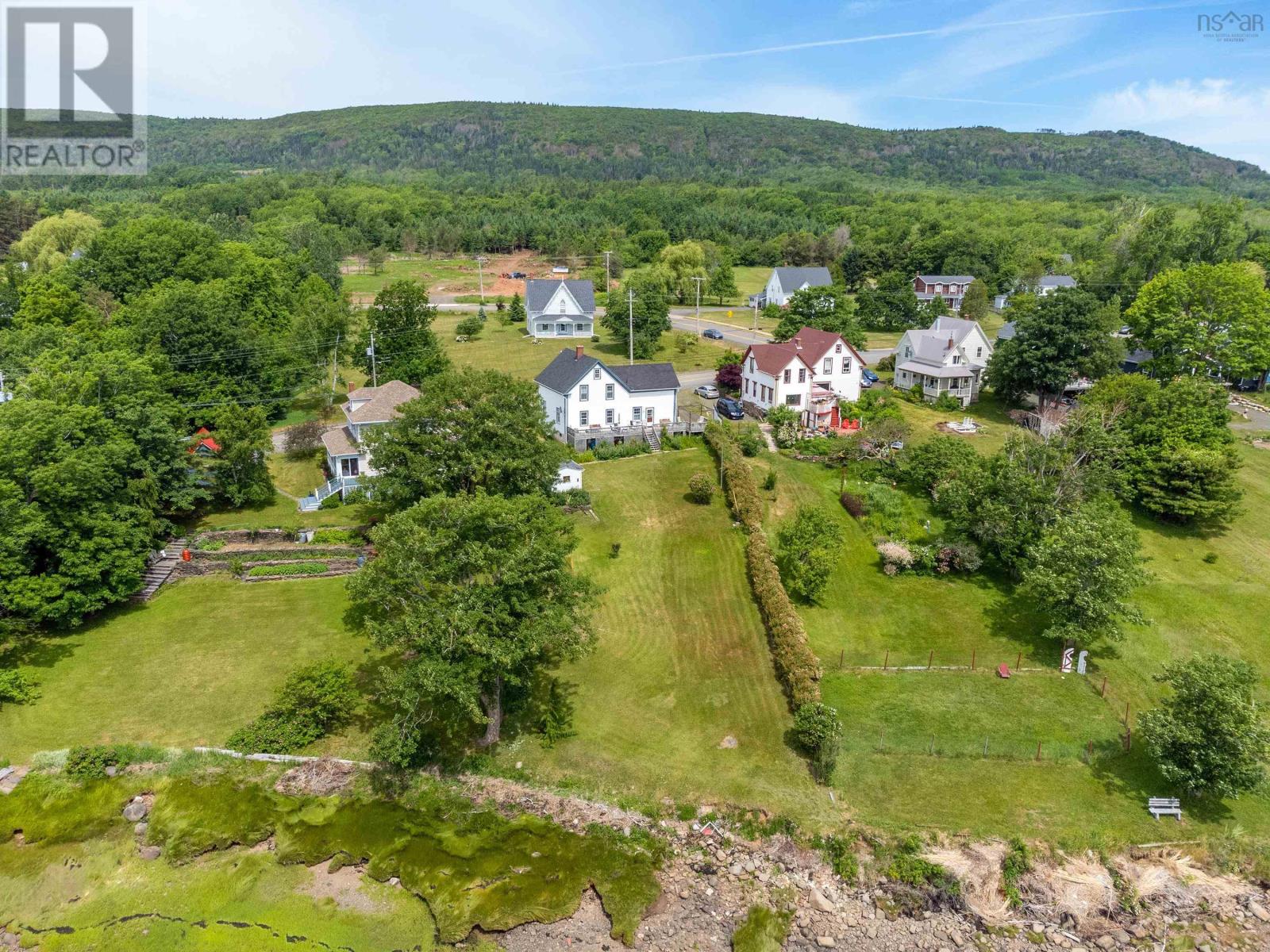 Property 30 of 33 of 5454 Granville Road