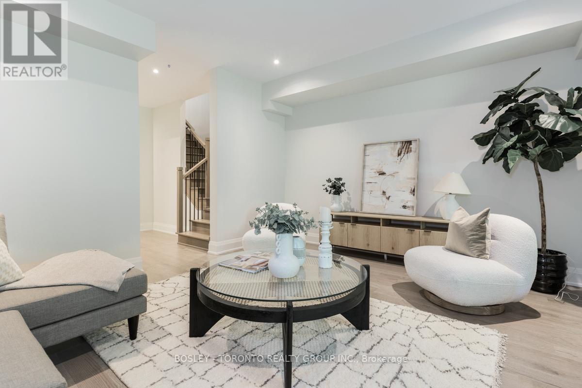 Photo 19 of 18 1138 Mona Road, Mississauga ON