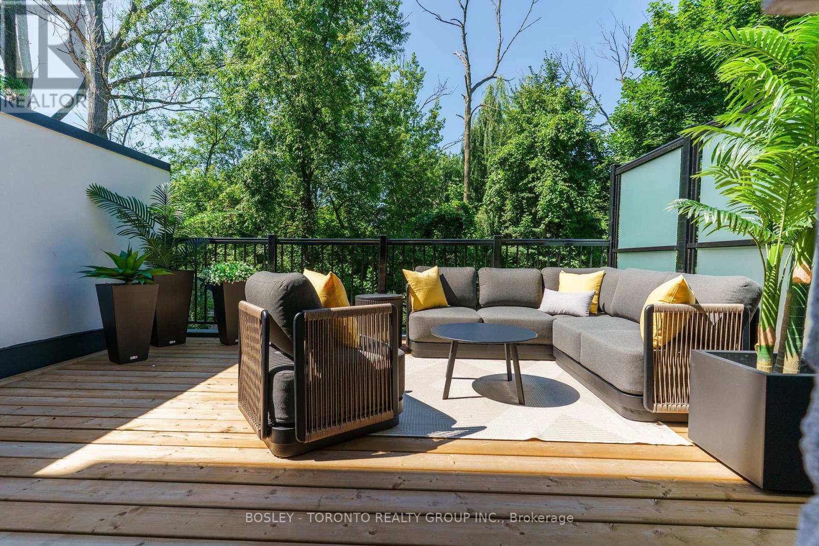 Photo 3 of 18 1138 Mona Road, Mississauga ON