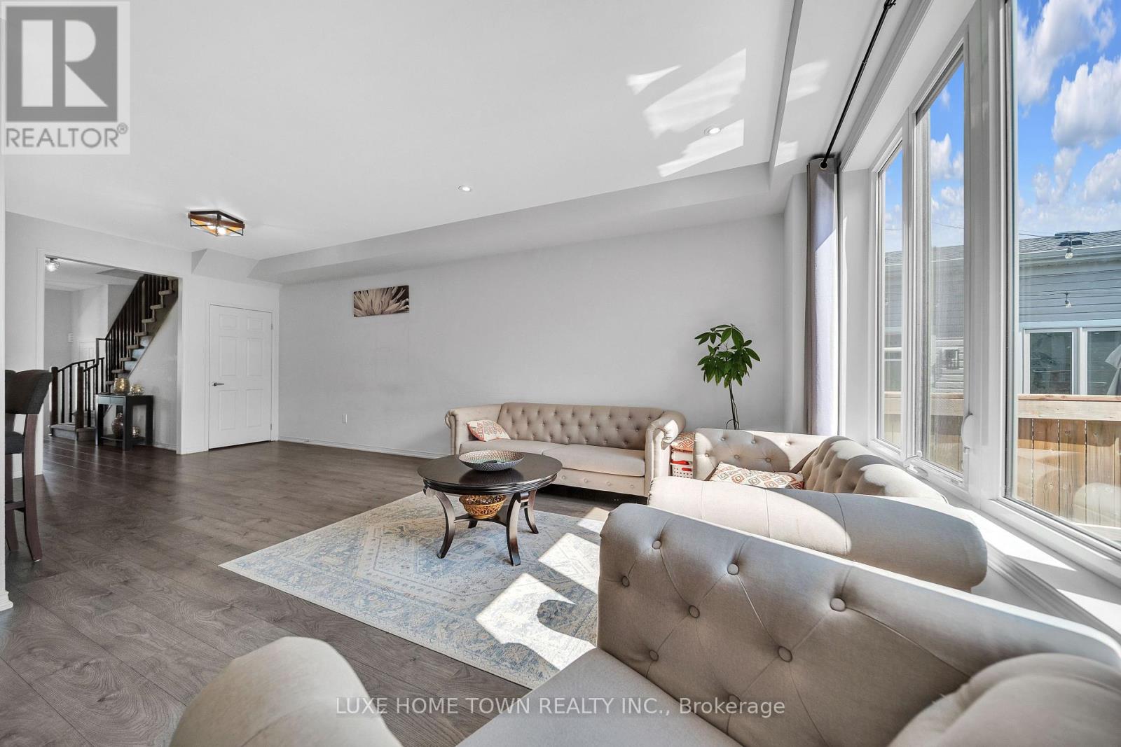 Photo 16 of 2 25 Elliot Avenue E, Centre Wellington ON