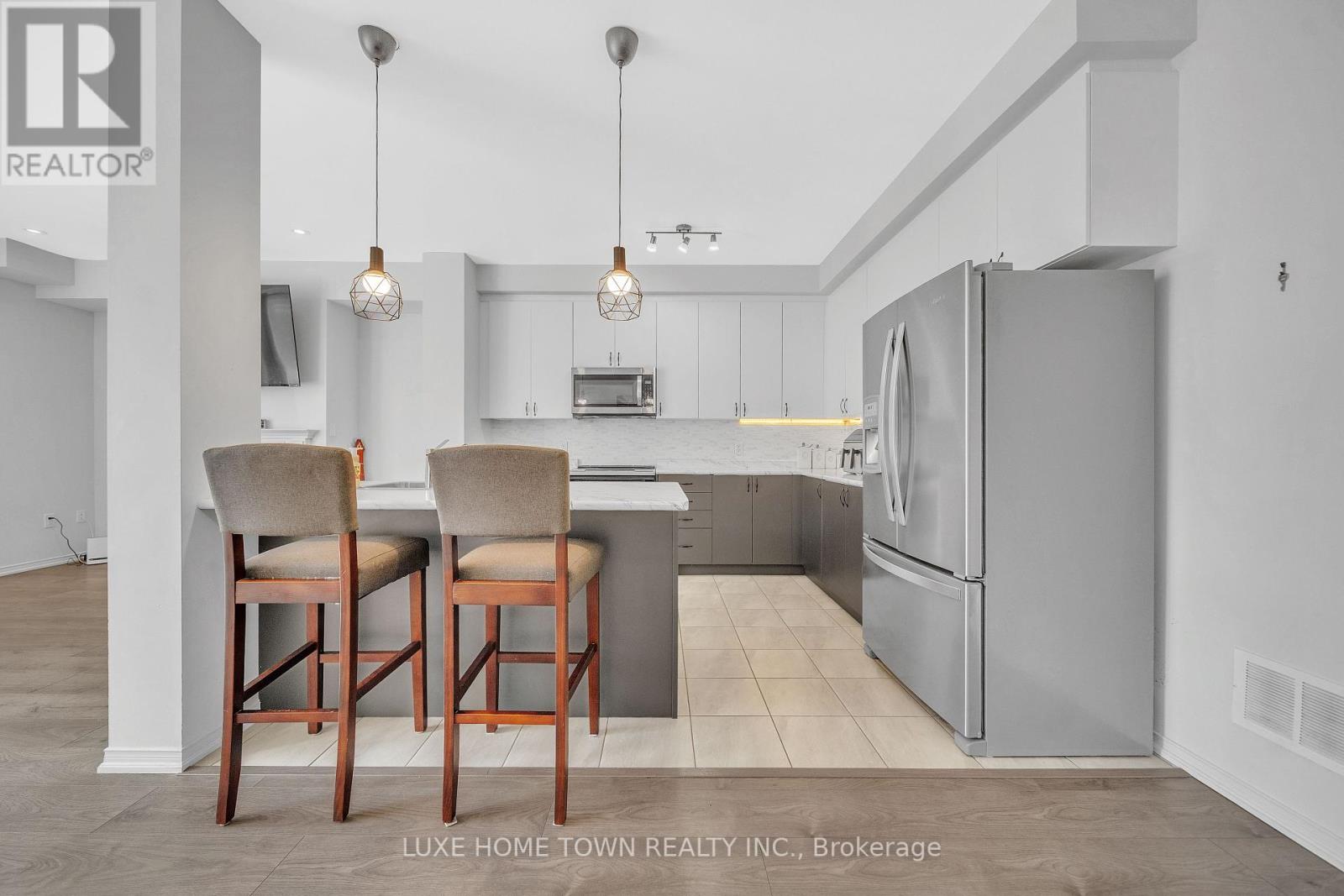 Photo 18 of 2 25 Elliot Avenue E, Centre Wellington ON