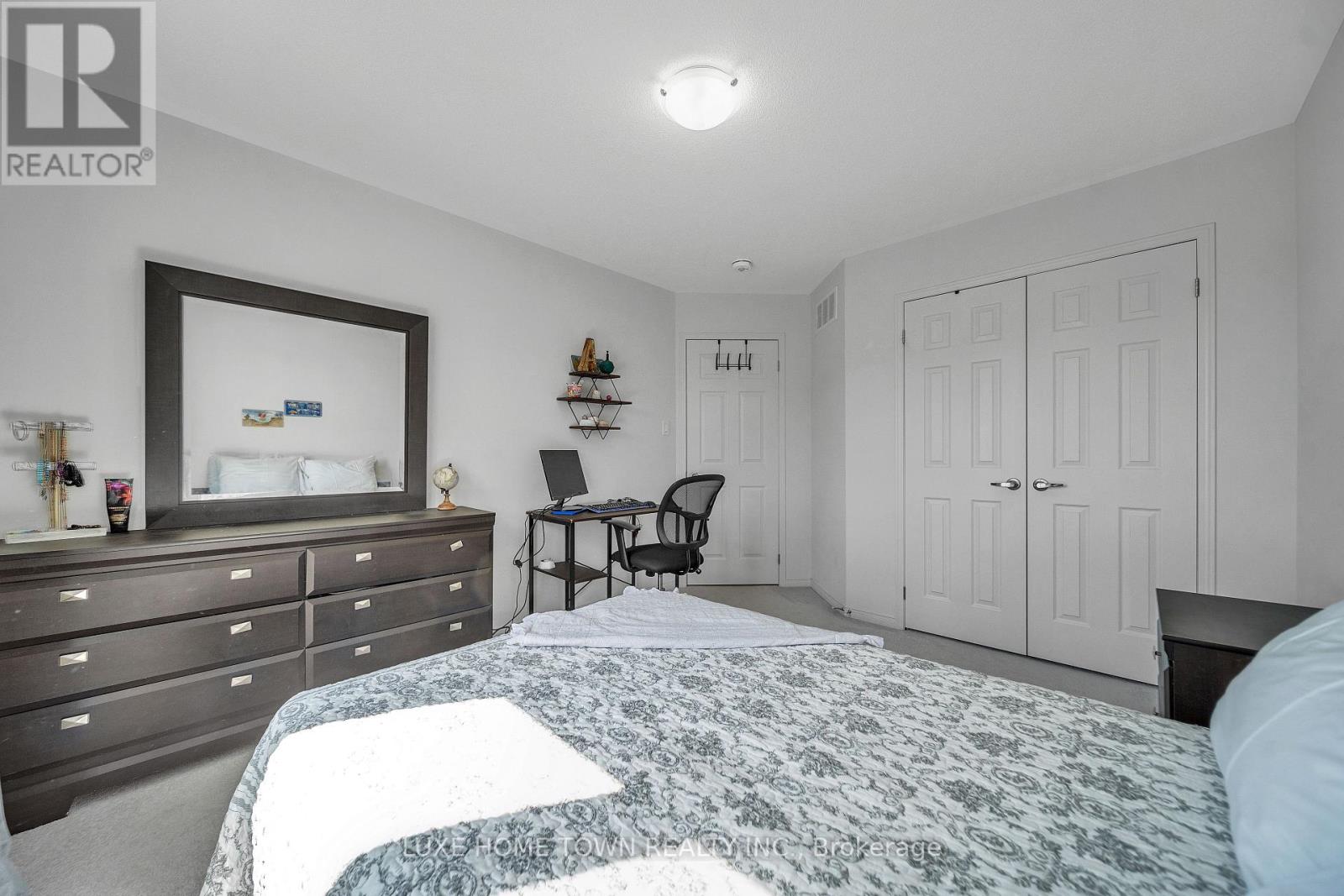Photo 27 of 2 25 Elliot Avenue E, Centre Wellington ON