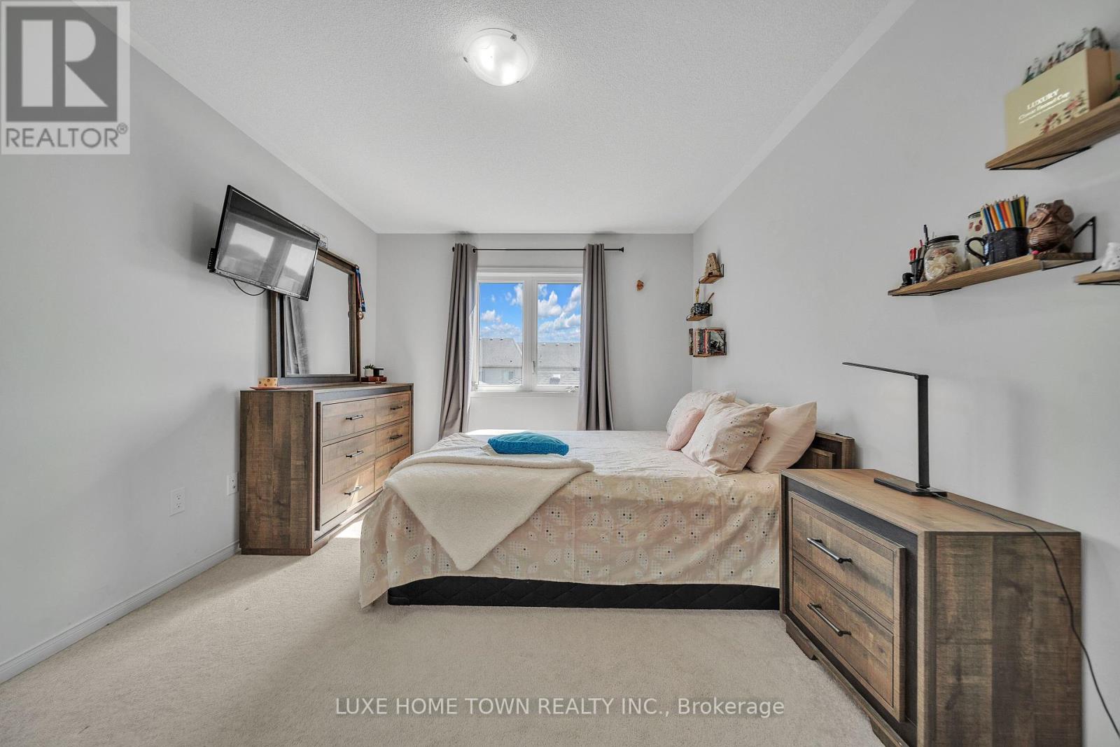 Photo 28 of 2 25 Elliot Avenue E, Centre Wellington ON