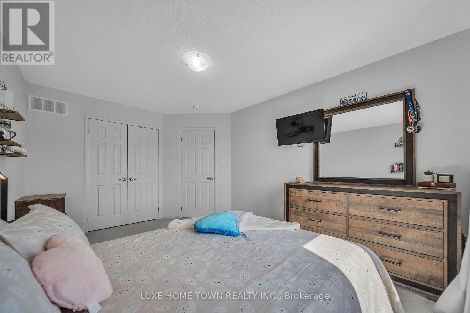 Photo 30 of 2 25 Elliot Avenue E, Centre Wellington ON