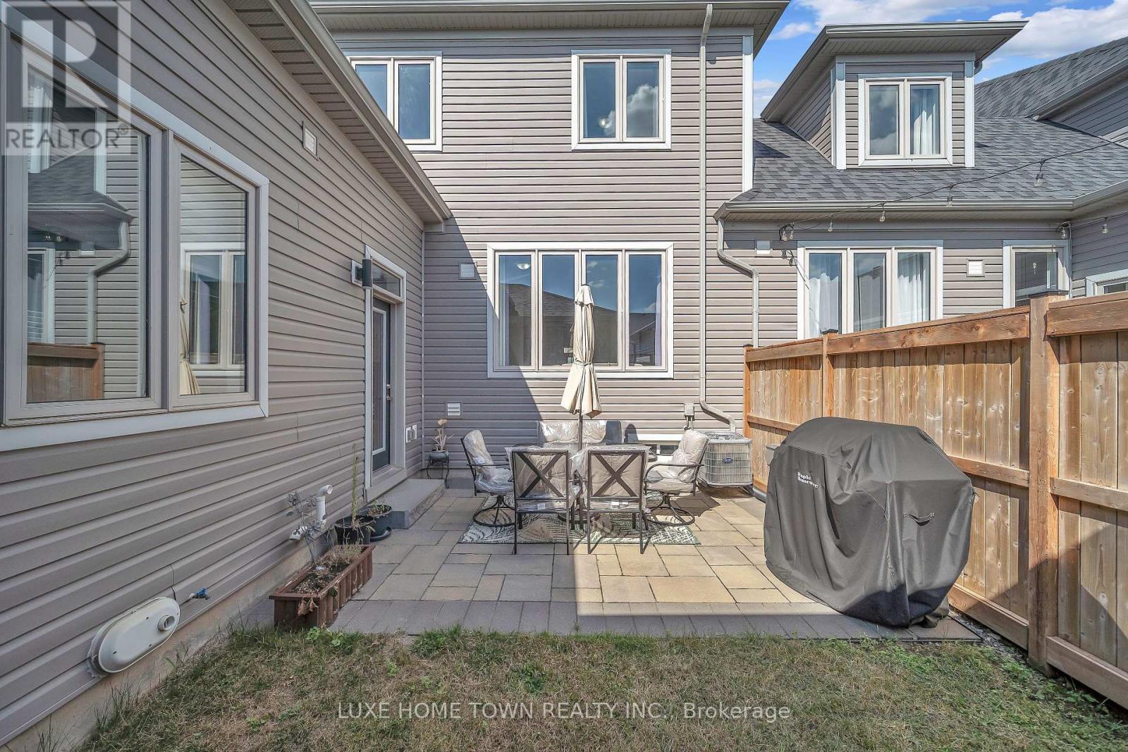 Photo 38 of 2 25 Elliot Avenue E, Centre Wellington ON