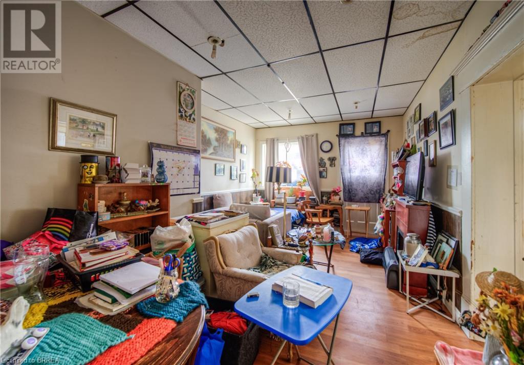 Photo 23 of 183 Market Street, Brantford ON