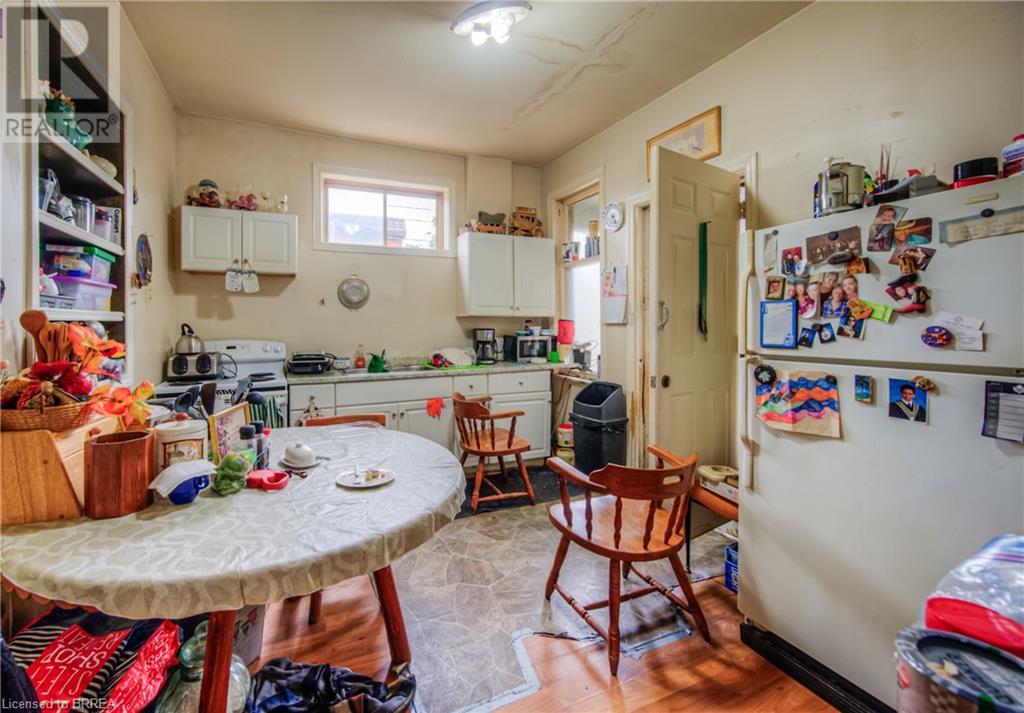 Photo 16 of 183 Market Street, Brantford ON
