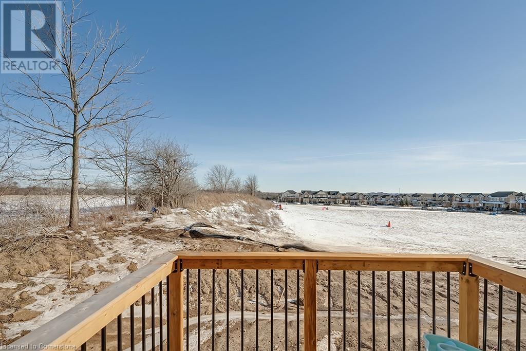 Photo 23 of 44 Mccurdy Avenue, Waterdown ON