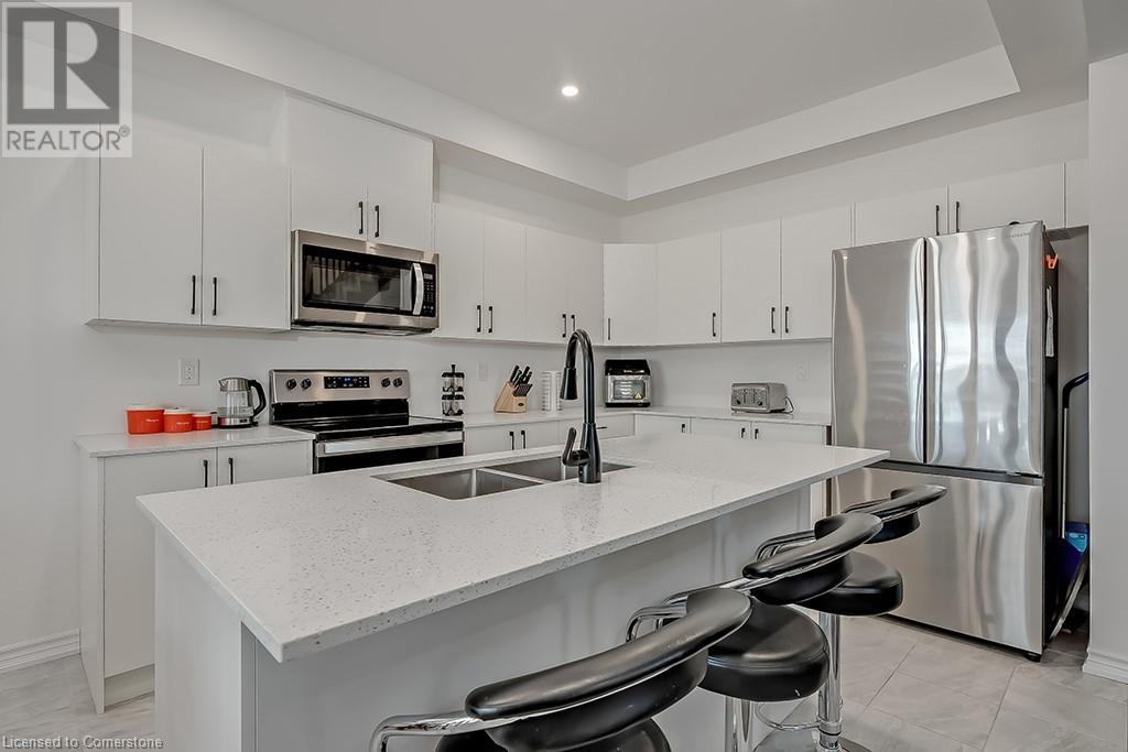 Photo 8 of 44 Mccurdy Avenue, Waterdown ON