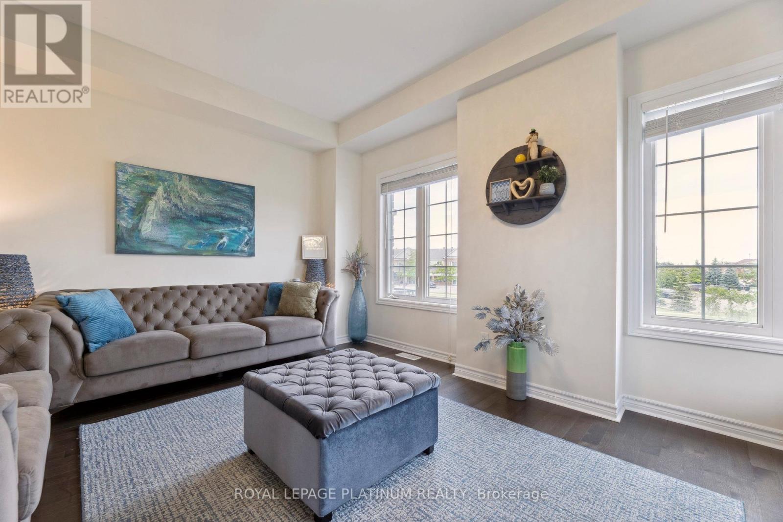Photo 37 of 98 Ferris Square, Clarington ON