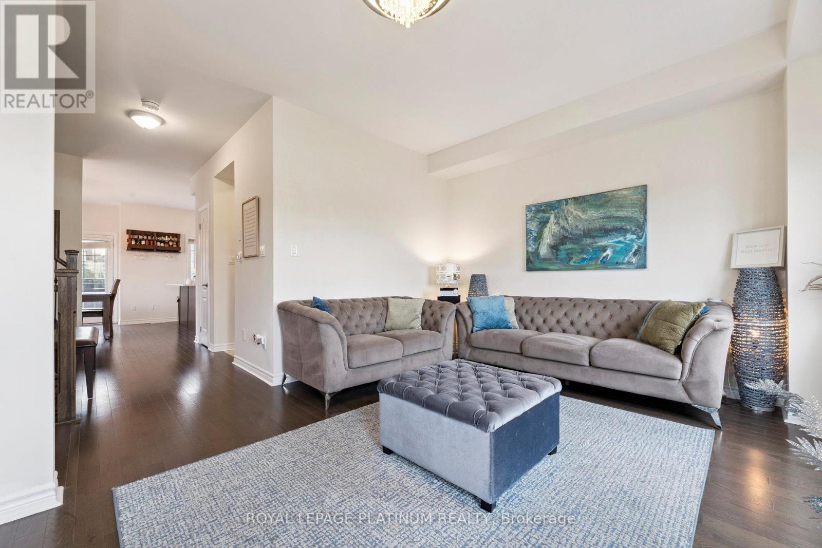 Photo 41 of 98 Ferris Square, Clarington ON