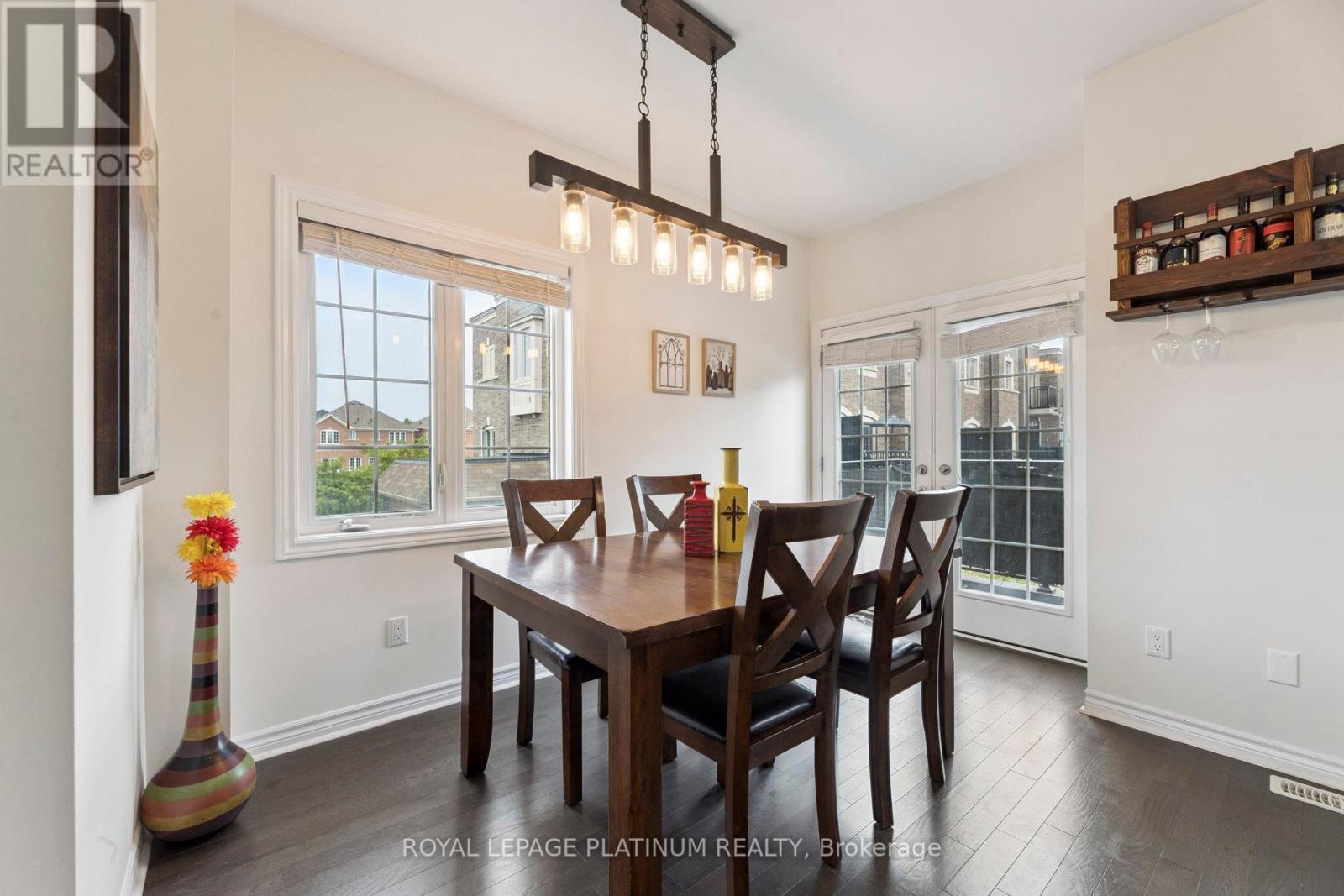 Photo 33 of 98 Ferris Square, Clarington ON