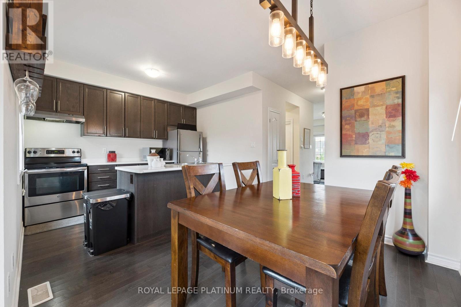 Photo 35 of 98 Ferris Square, Clarington ON